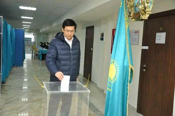 Әр адамның дауысы маңызды! Важен каждый голос!