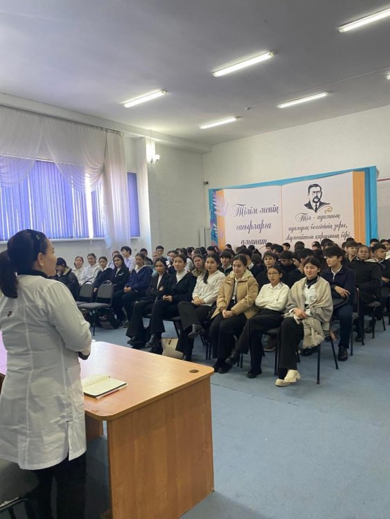 Дәрігерлермен кездесу